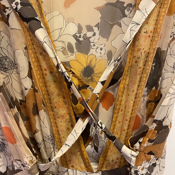 Arden B Silk Dress - Picture 7 of 11